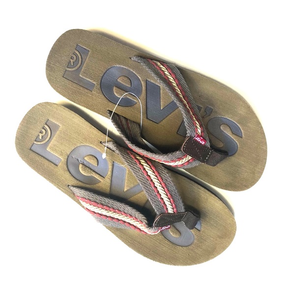 levis mens flip flops